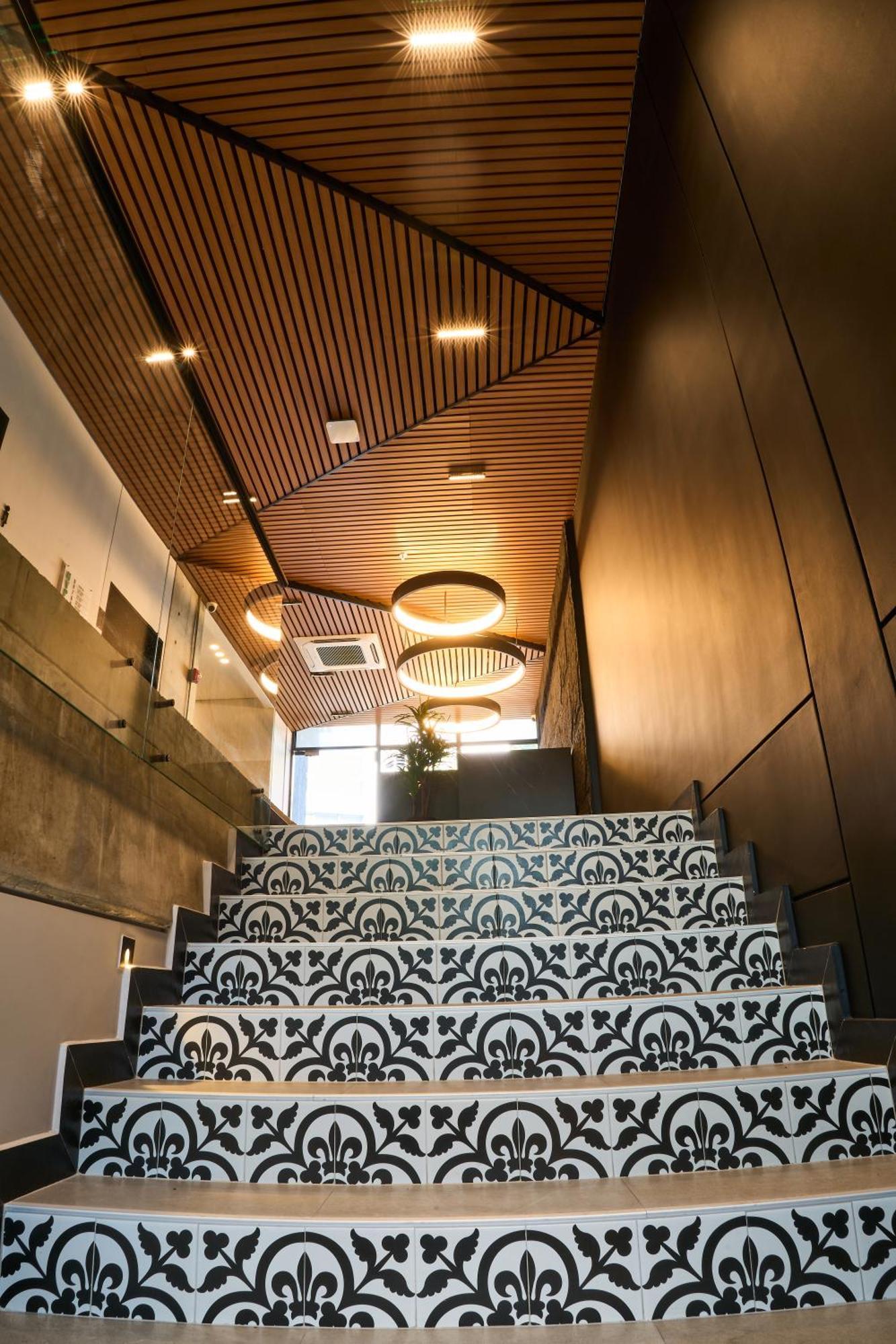 Hype States Cali Aparthotel Bagian luar foto