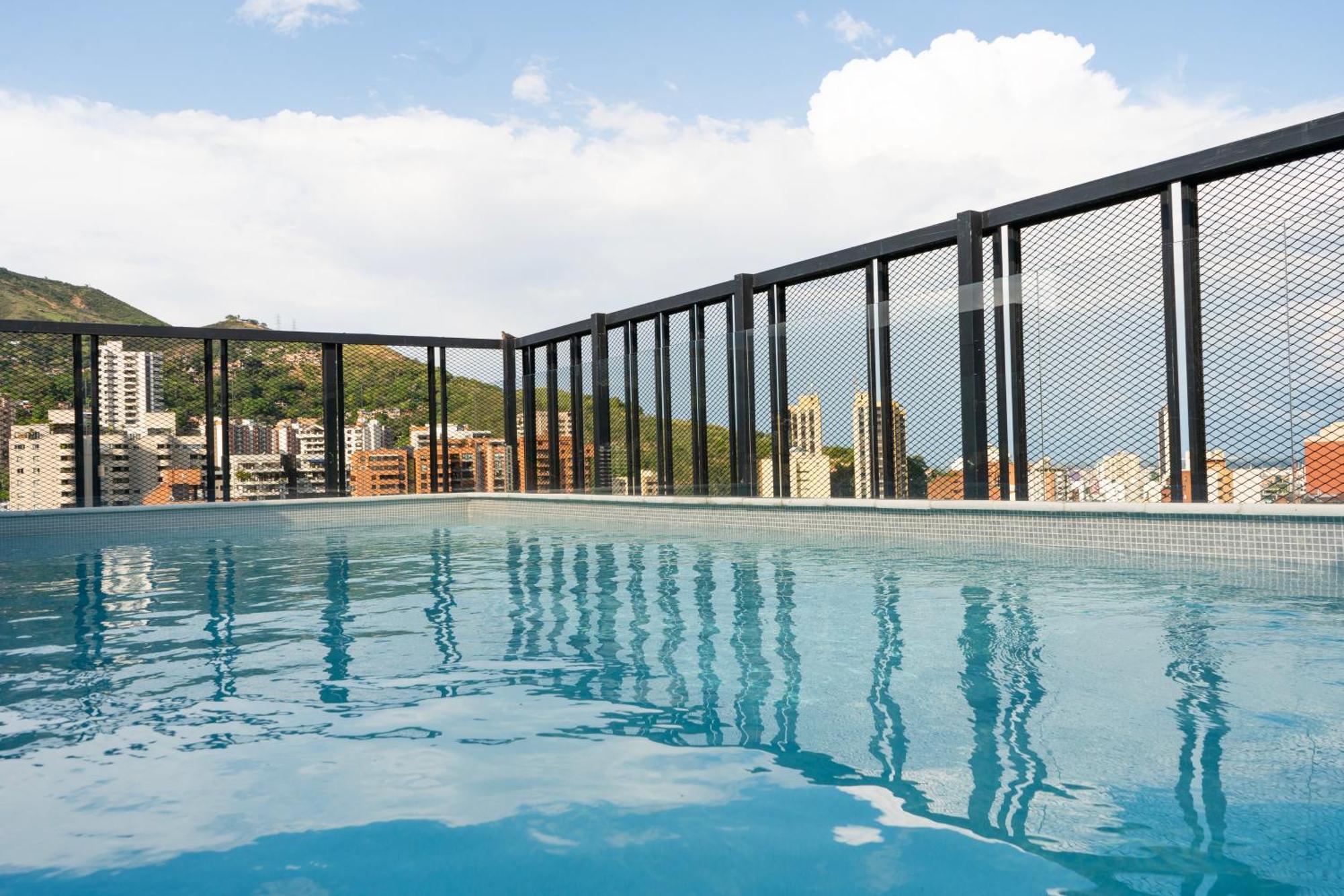 Hype States Cali Aparthotel Bagian luar foto